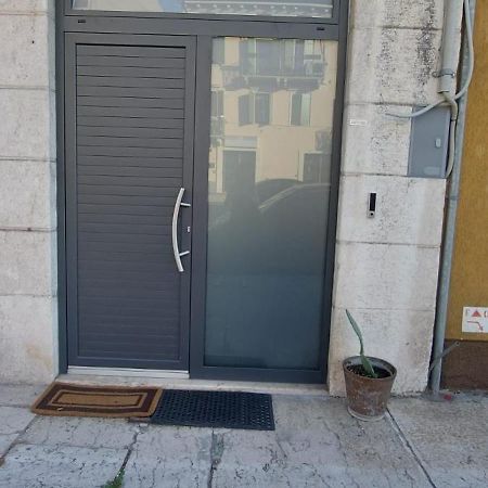 Monolocale Trainspotting Daire Verona Dış mekan fotoğraf
